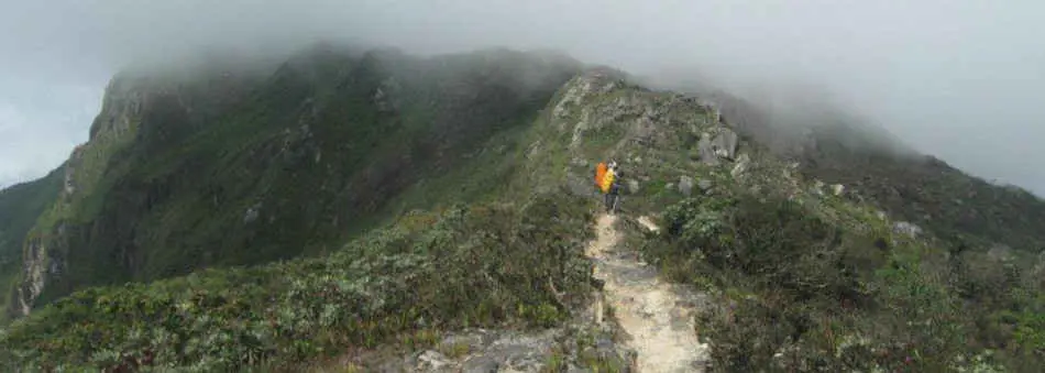 Senderismo en el Ávila, camino a Pico Naiguatá