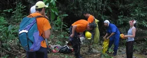 Voluntariado: Entrada Cueva Walter Dupouy, Miranda. imerualfonzo